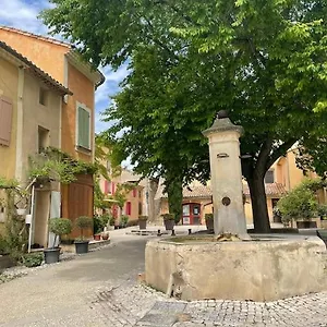  Hébergement de vacances L’oustau De Marcel Et Victorine